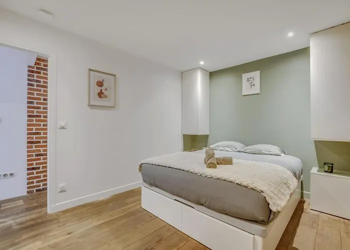 Atelier Parisien - 4p - Montparnasse Station Paris